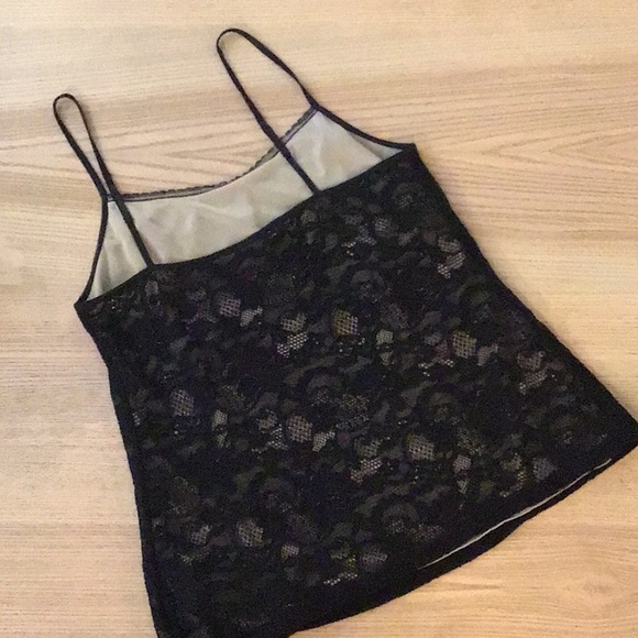 Express lace cami - Picture 2 of 6